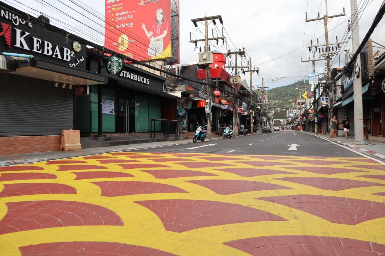 I Dee Hotel Patong Esterno foto