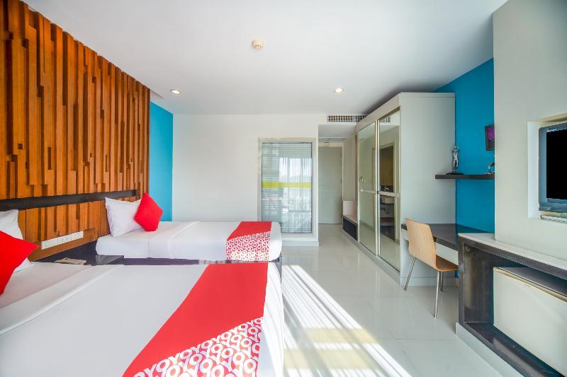 I Dee Hotel Patong Esterno foto