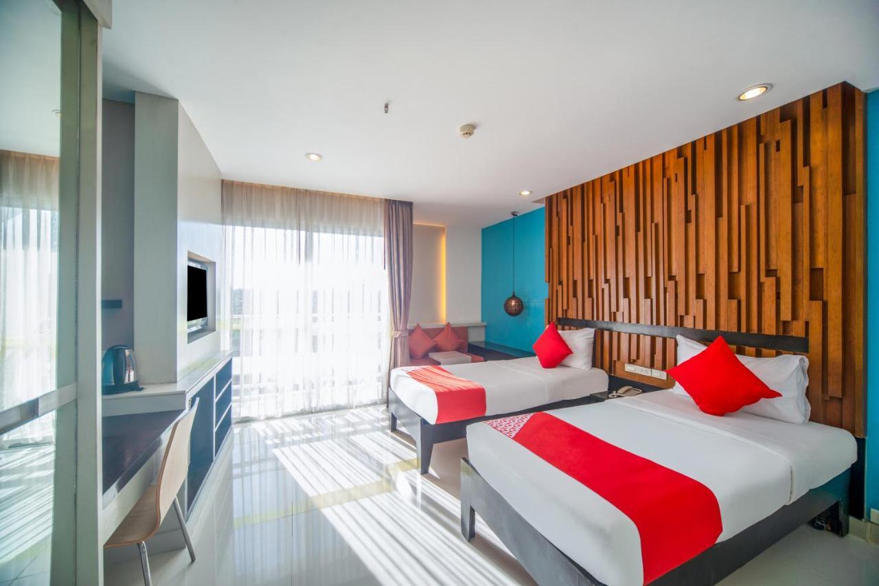 I Dee Hotel Patong Esterno foto