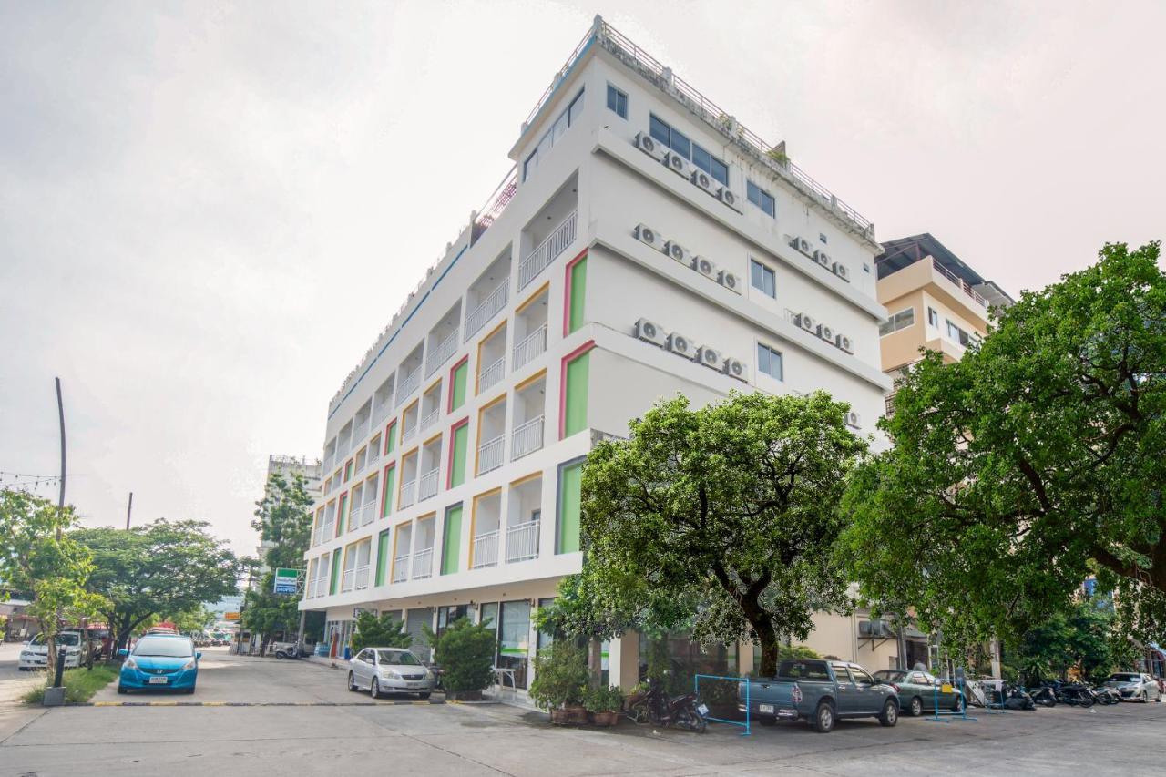 I Dee Hotel Patong Esterno foto