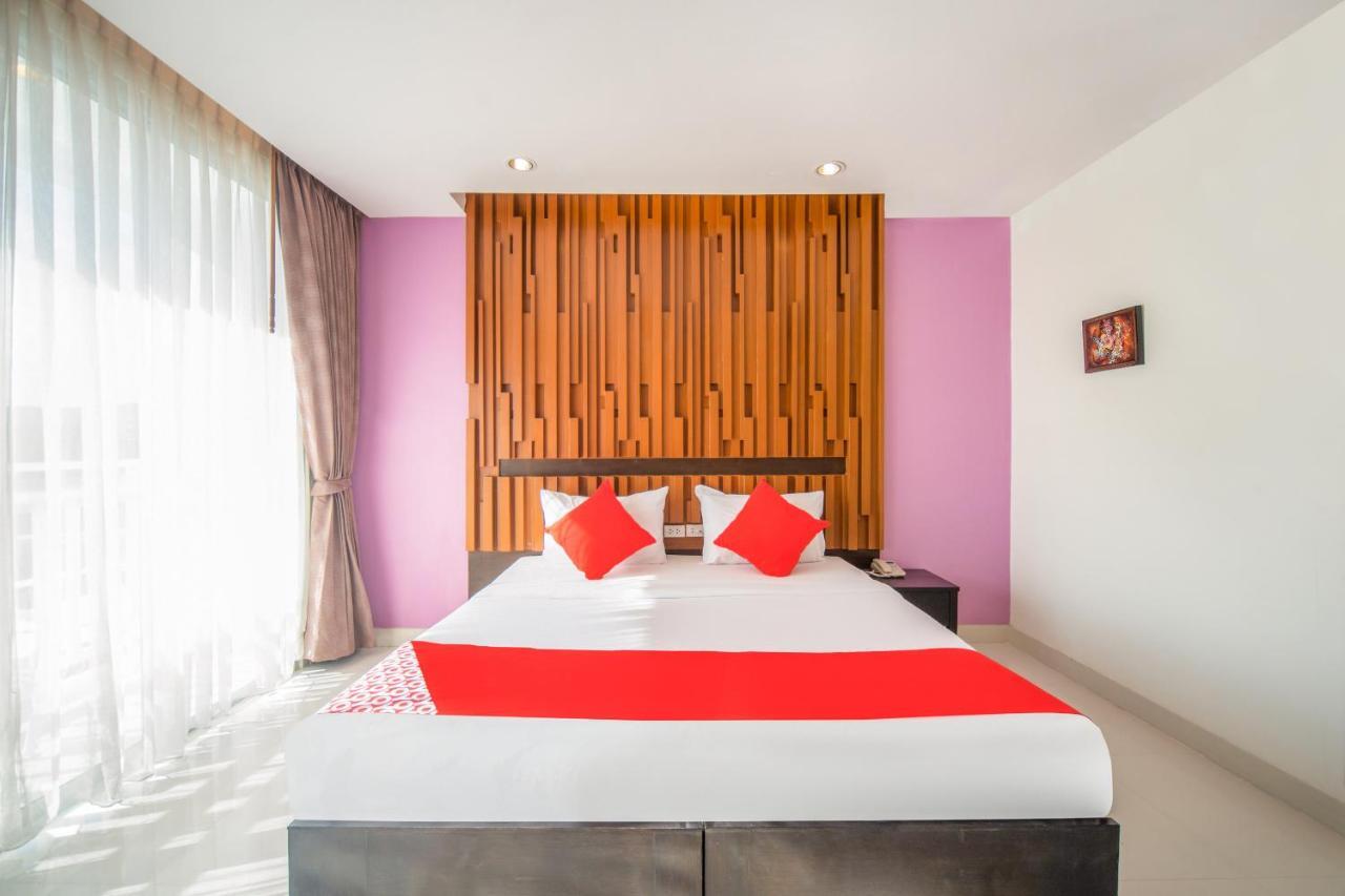 I Dee Hotel Patong Esterno foto