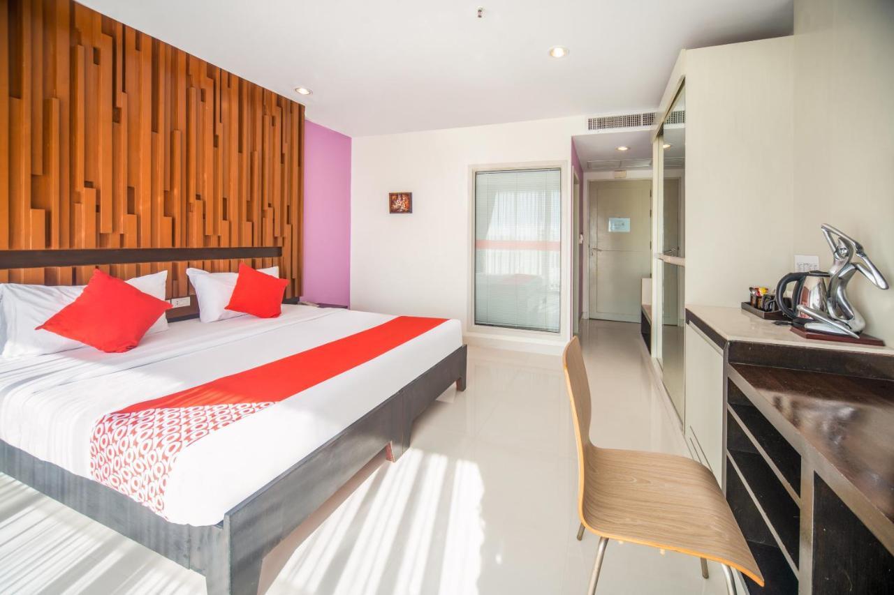 I Dee Hotel Patong Esterno foto
